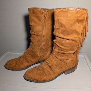 Tracie Brown Fringe Slouchy Boots, Size 8